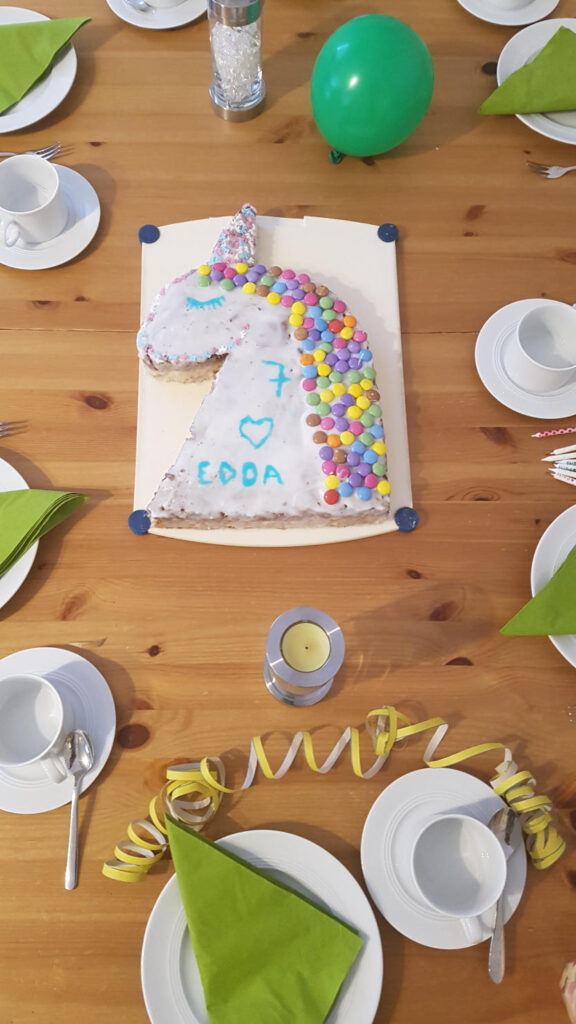 Einhorn-Kuchen zum 7. Geburtstag meiner Tochter